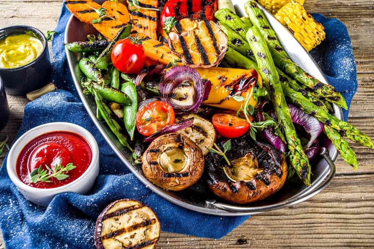 What Vegetables Go with Jerk Chicken? (9 best options)