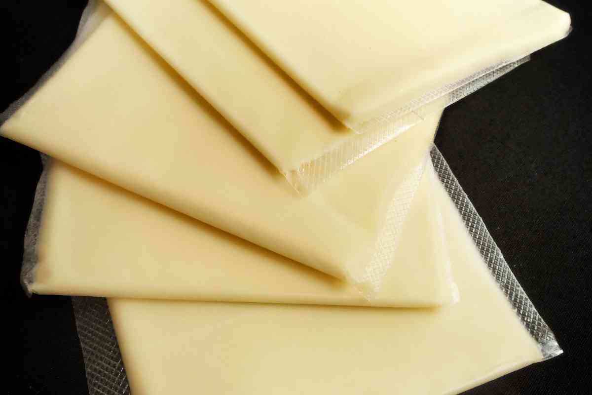 Is Velveeta Cheese Lactose-Free (Best Answer)